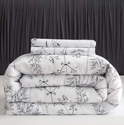 Botanical print comforter set stacked | Raghuvir Lifestyle Botanical print comforter set stacked